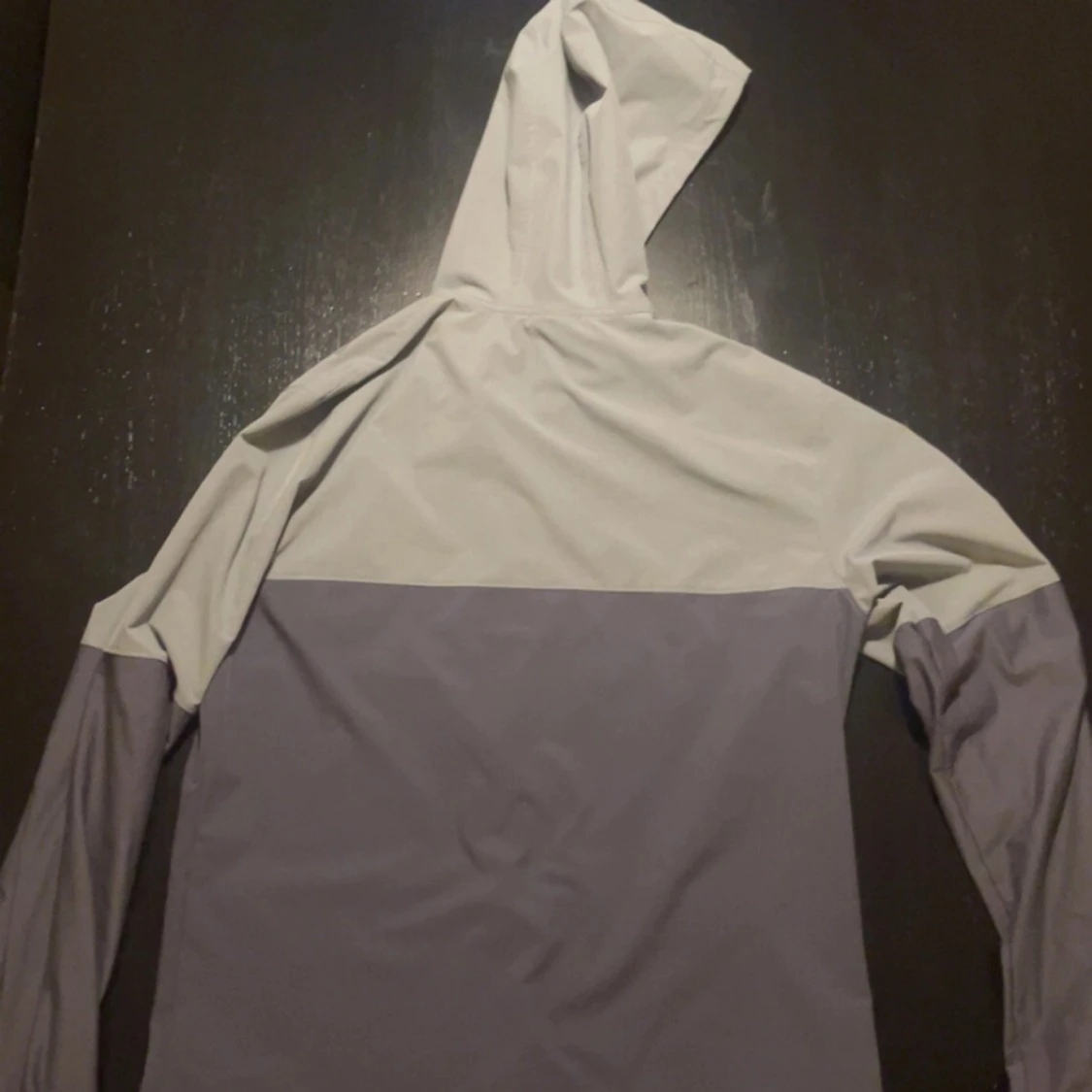 Grå vindjacka från Under Armour - 4