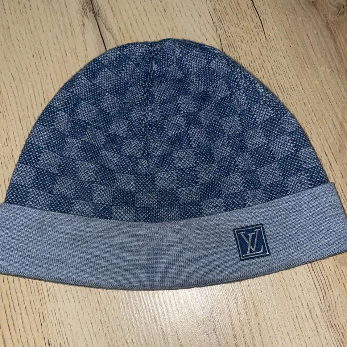 Navy Blue Louis Vuitton Mössa - 4