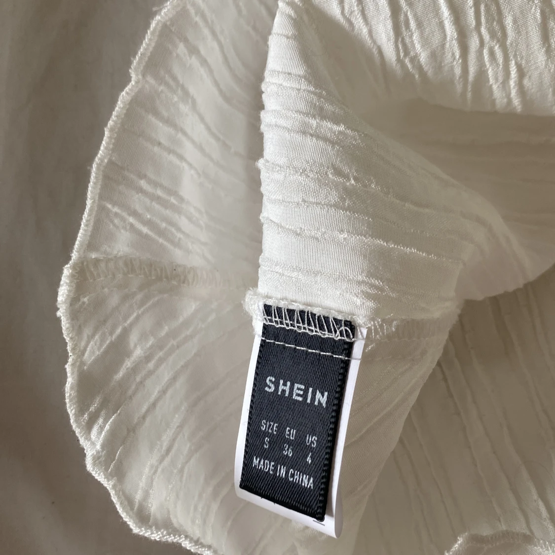 Vit blus från SHEIN - 3