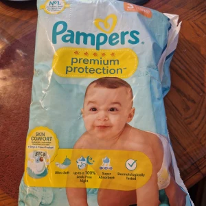 Pampers blöjor - 30 st pampers blöjor storlek 3