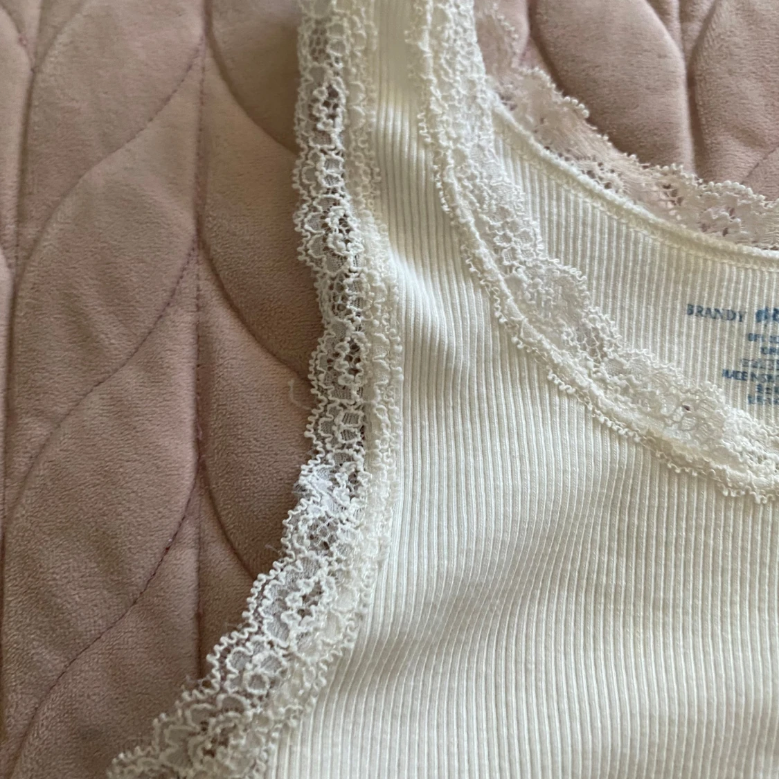 Vit ribbad linnetopp Brandy Melville - 4