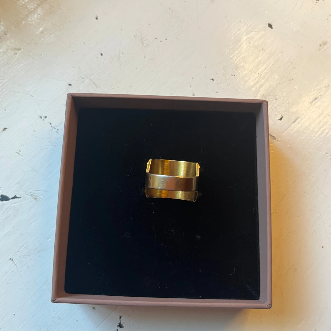 Guldig nitring från Edblad i st 16.80! - 3