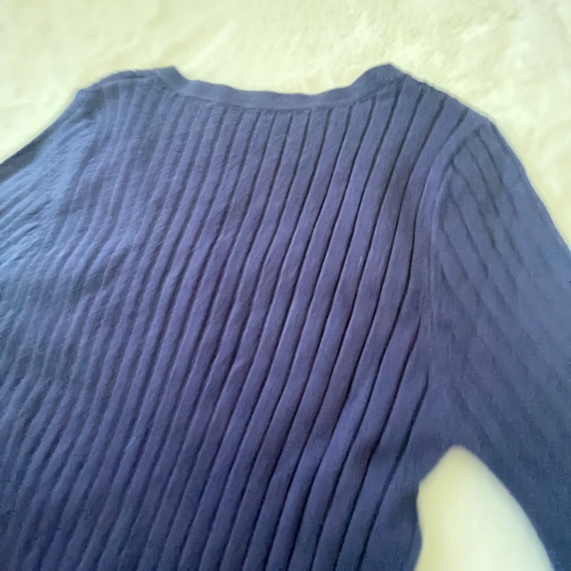 Mörkblå ribbad tröja - 3
