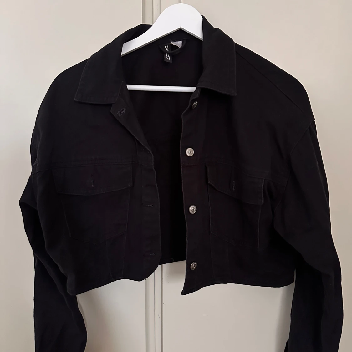 Svart croppad jacka - 2