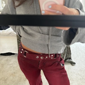 Jeans - Säljer mina as coola jeans som inte används längre! 