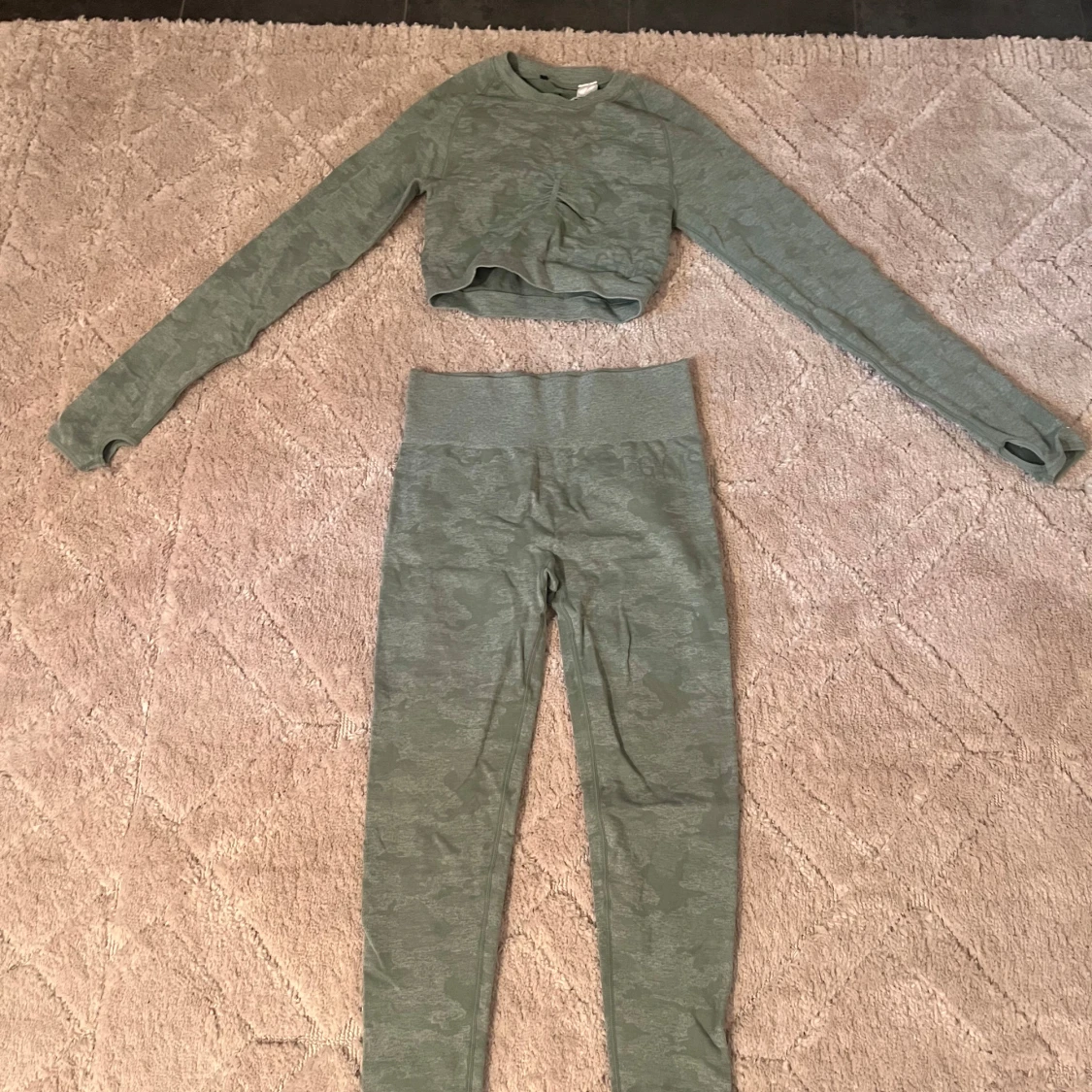 Grönt sett från Gymshark 