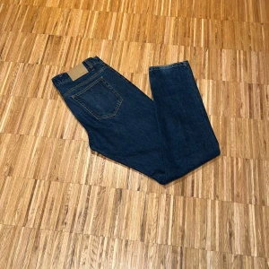 Dobber jeans - Dobber | stl 29:32 | skick 8,5/10 | Modell tapered | pris kan diskuteras!