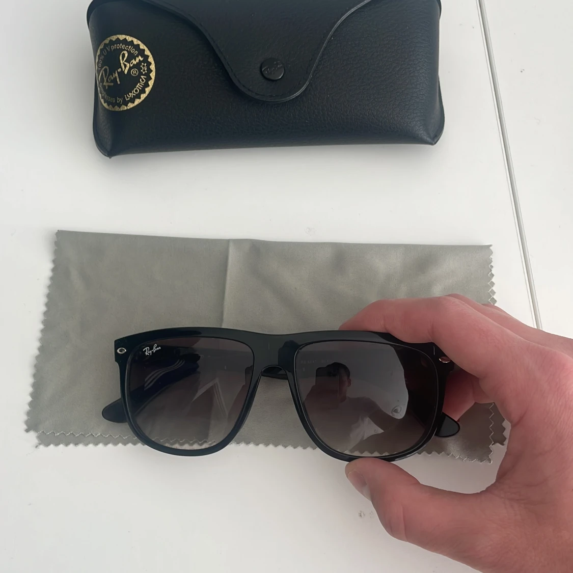 Svarta solglasögon från Ray-Ban boyfriend  - 2