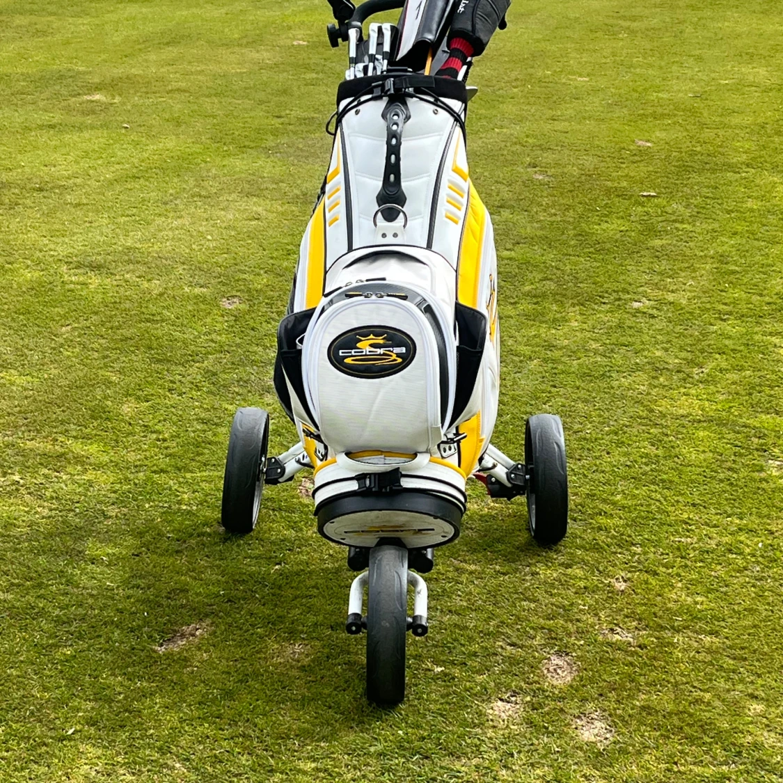 Vit och gul tourbag från Cobra - 2