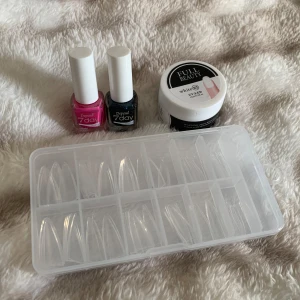 nagel kit - !Säljer endast tillsammans!  Gelen är använd en gång.💗