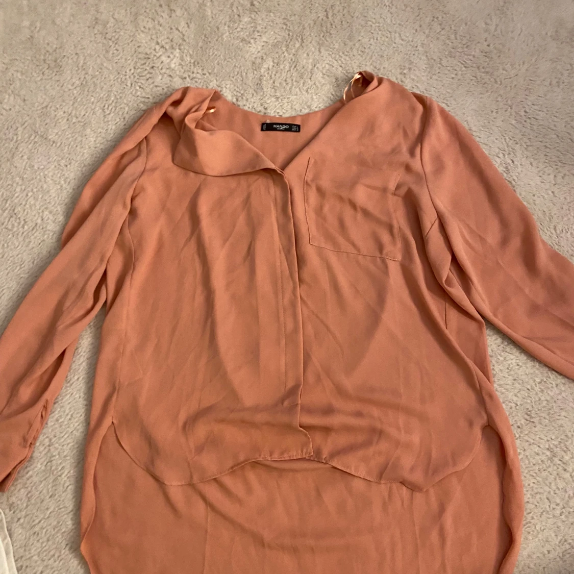 Rosa skjorta från Mango 