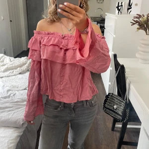 rosa topp - rosa superfin topp, perfekt till sommaren💖☺️🌟behöver styrkas!