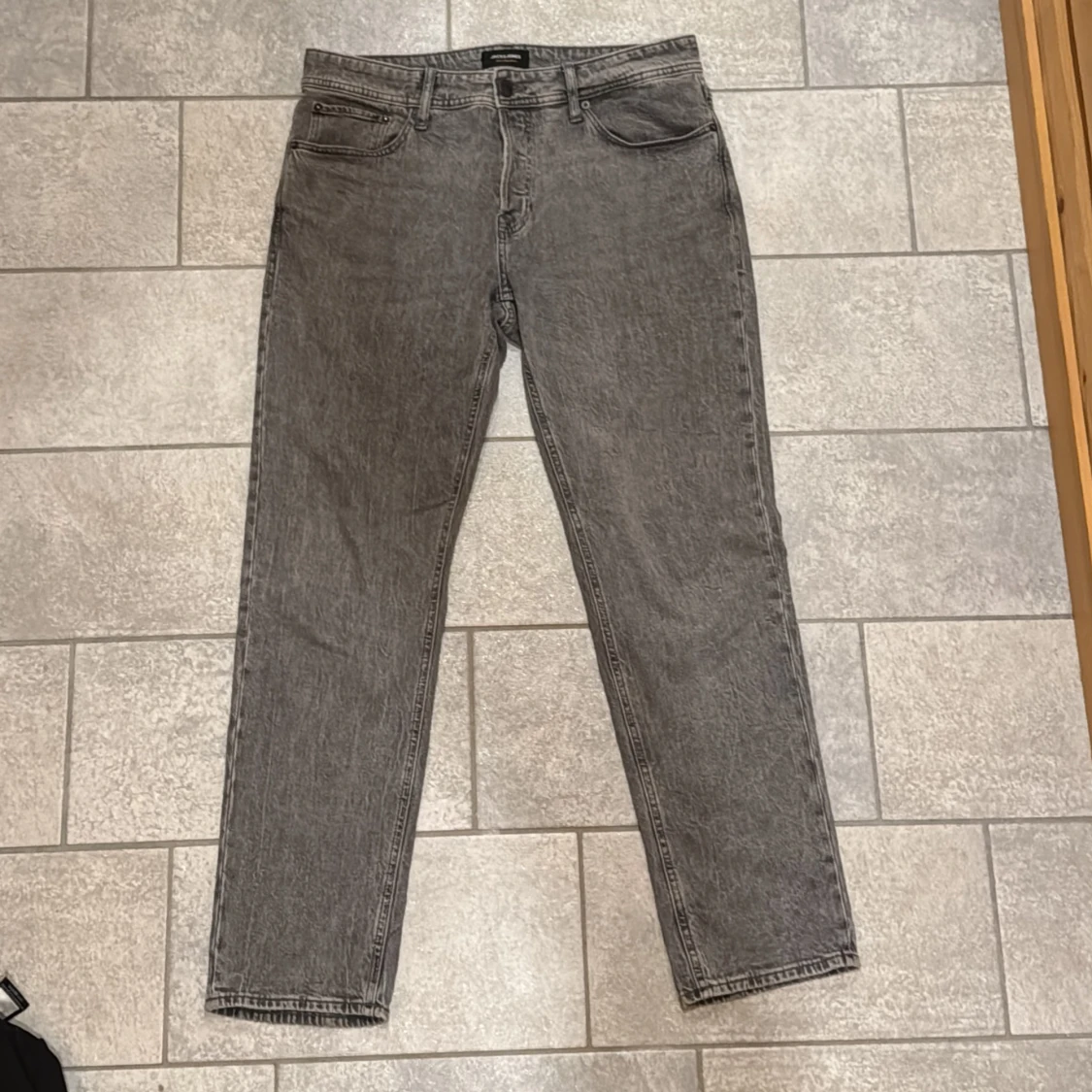 Grå jeans från Jack & Jones