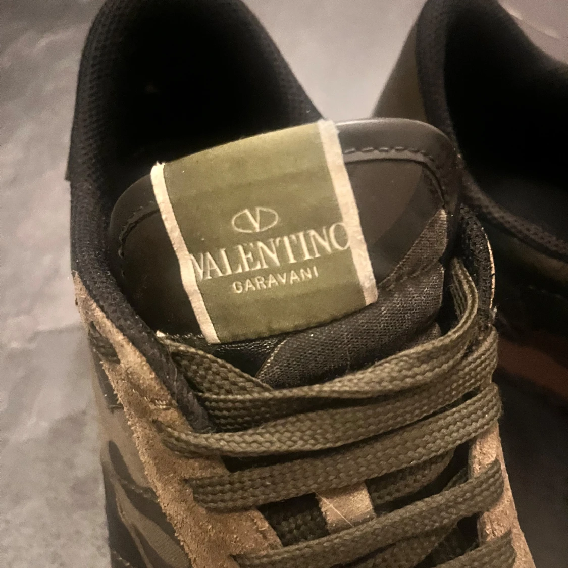Valentino Garavani rockrunners  - 2