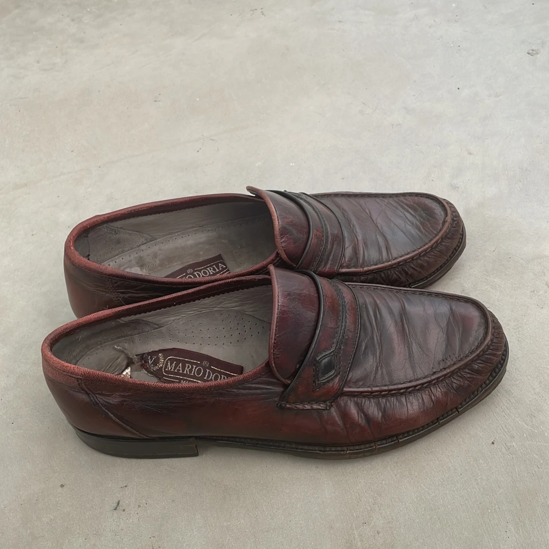 Vinröda Mario Doria loafers - 3