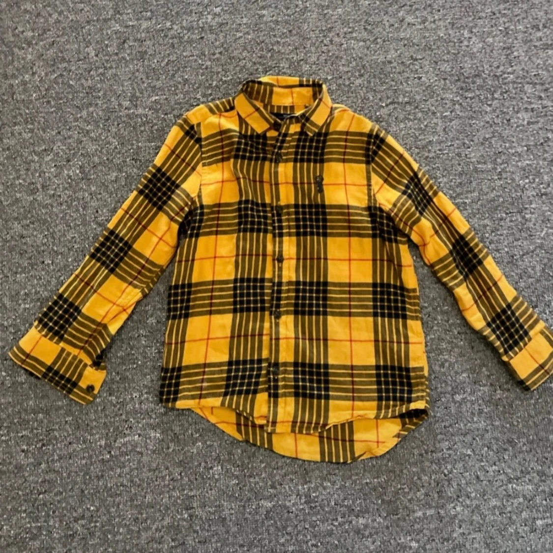Gul och svart rutig skjorta från Next
