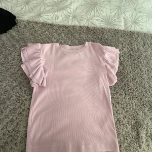 Söt Topp - Jättefin topp, som inte passar mig