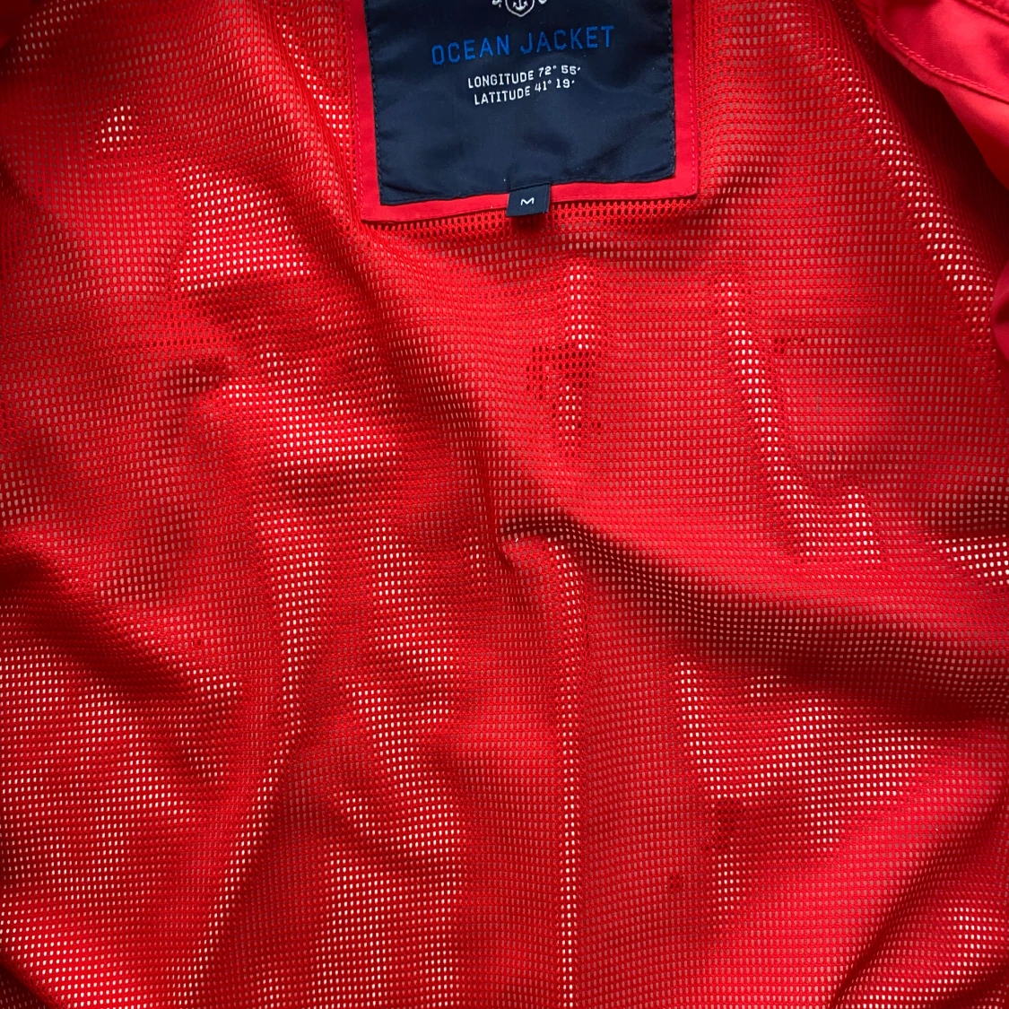 Röd vindjacka från GANT - 4