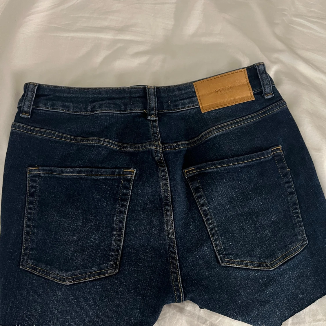 Mörkblå jeansshorts från SH Ease - 1