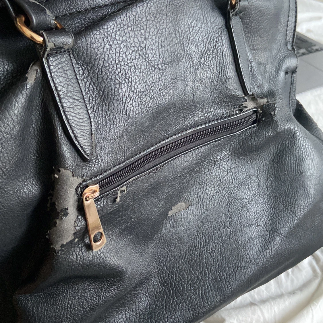 Sliten vintage väska - 3