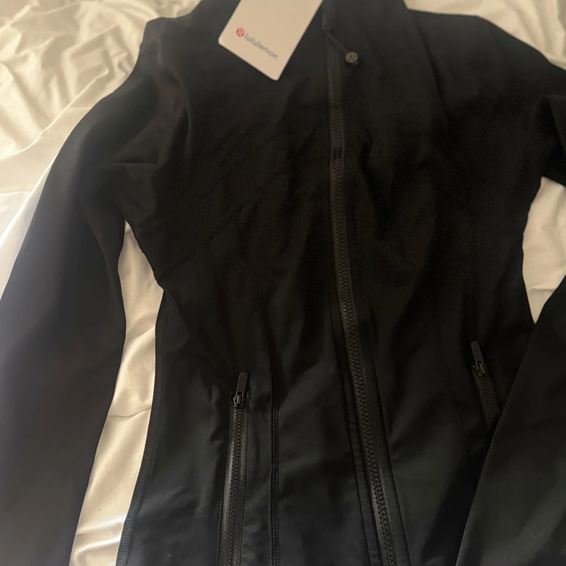 Svart vindjacka från Lululemon - 2