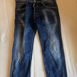 DSQUARED2 Blåa Jeans - Blåa DSQUARED2 Jeans, storlek 16Y, oanvända