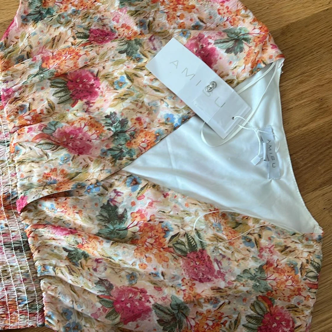 Blommig långklänning från Amisu