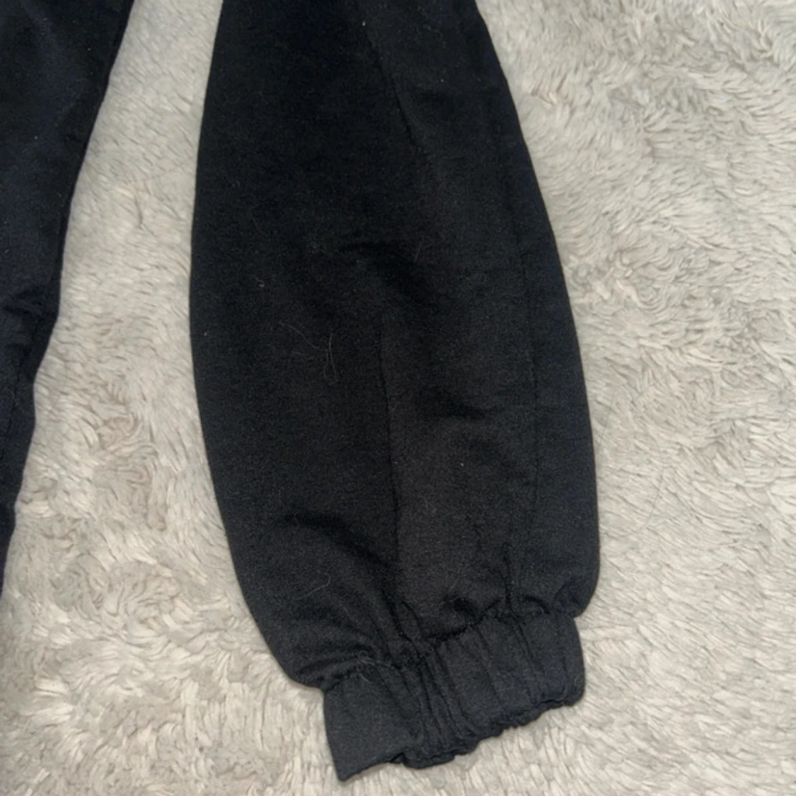 Svarta mjukisbyxor från Ecru XS - 4