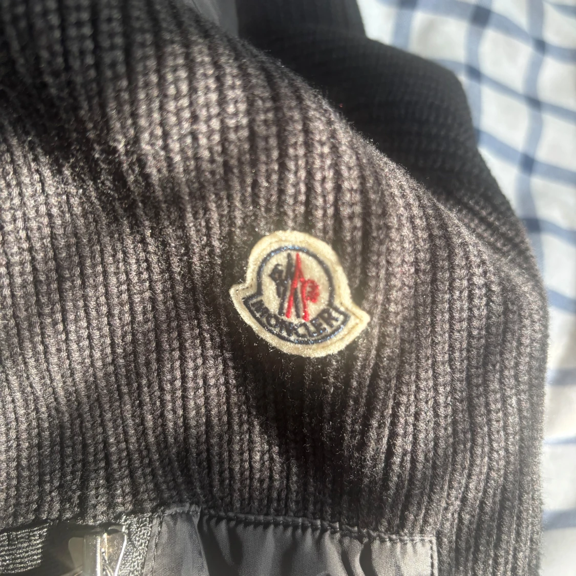 Svart Moncler pufferjacka M - 1