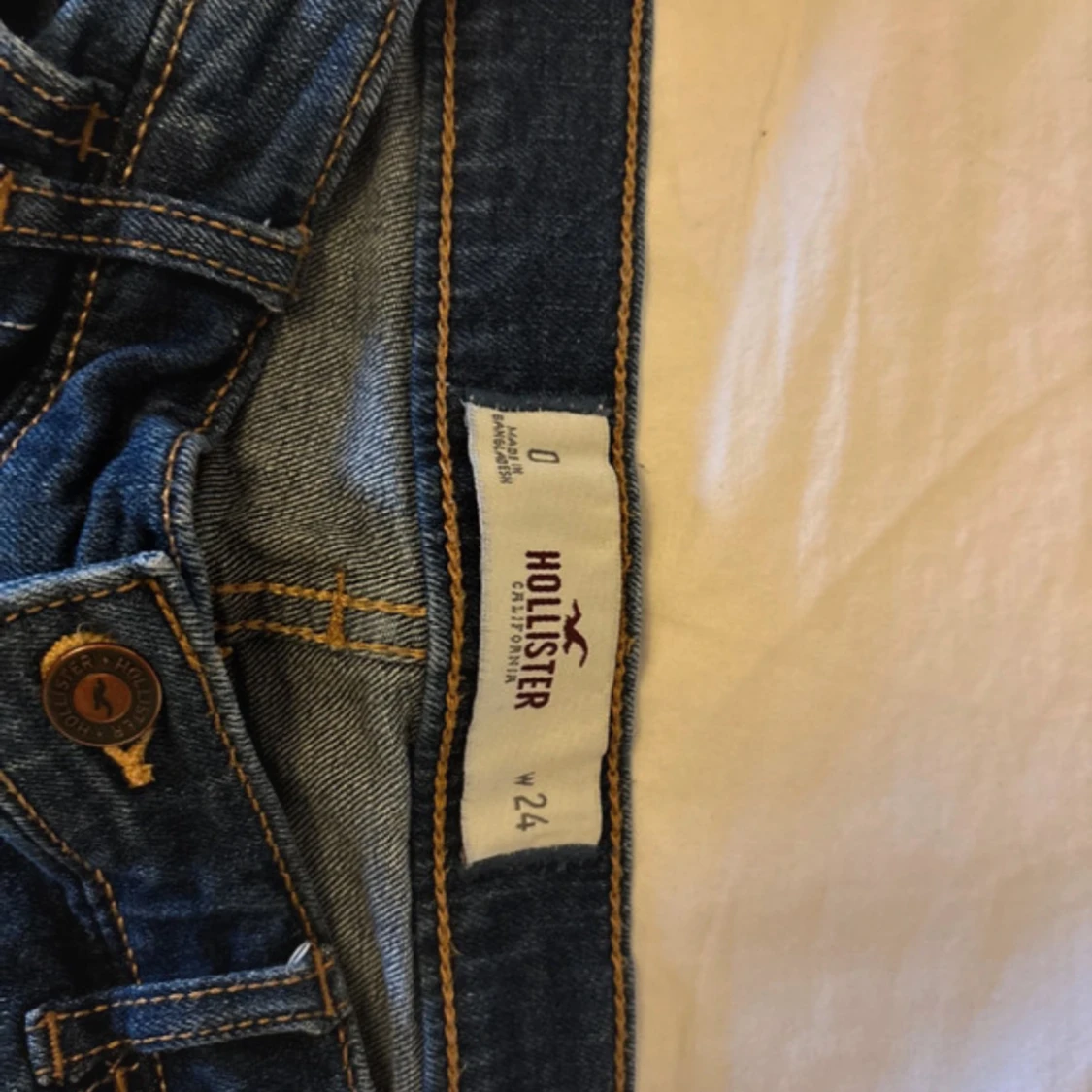 Lågmidjade jeansshorts från Hollister - 3