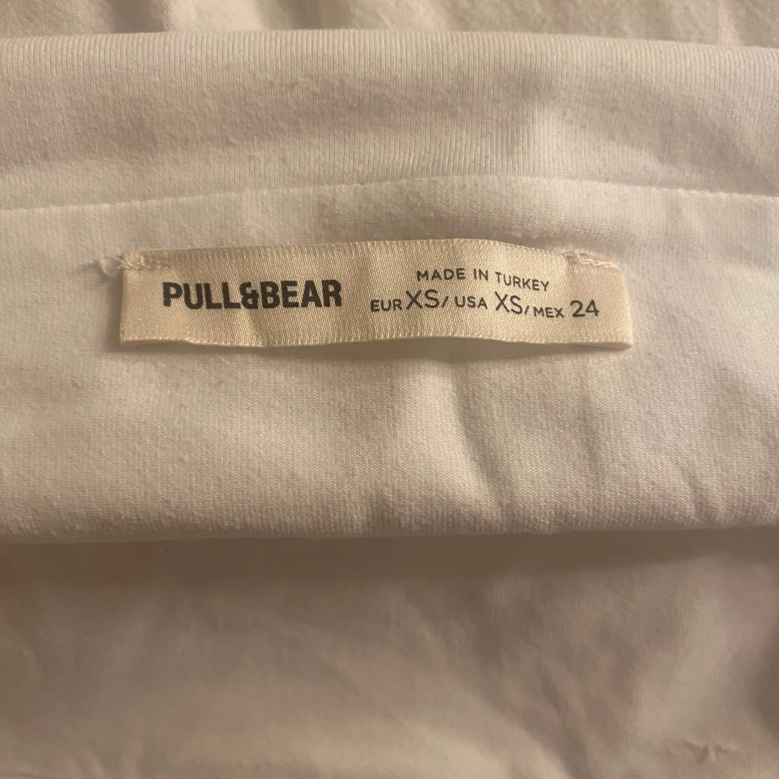 Vit offshoulder topp från Pull&Bear  - 2
