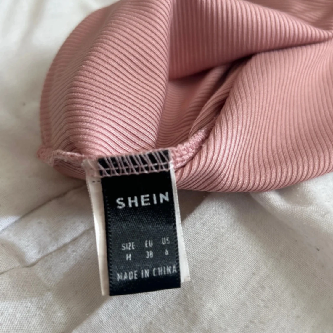 Rosa ribbad långkjol från SHEIN - 2