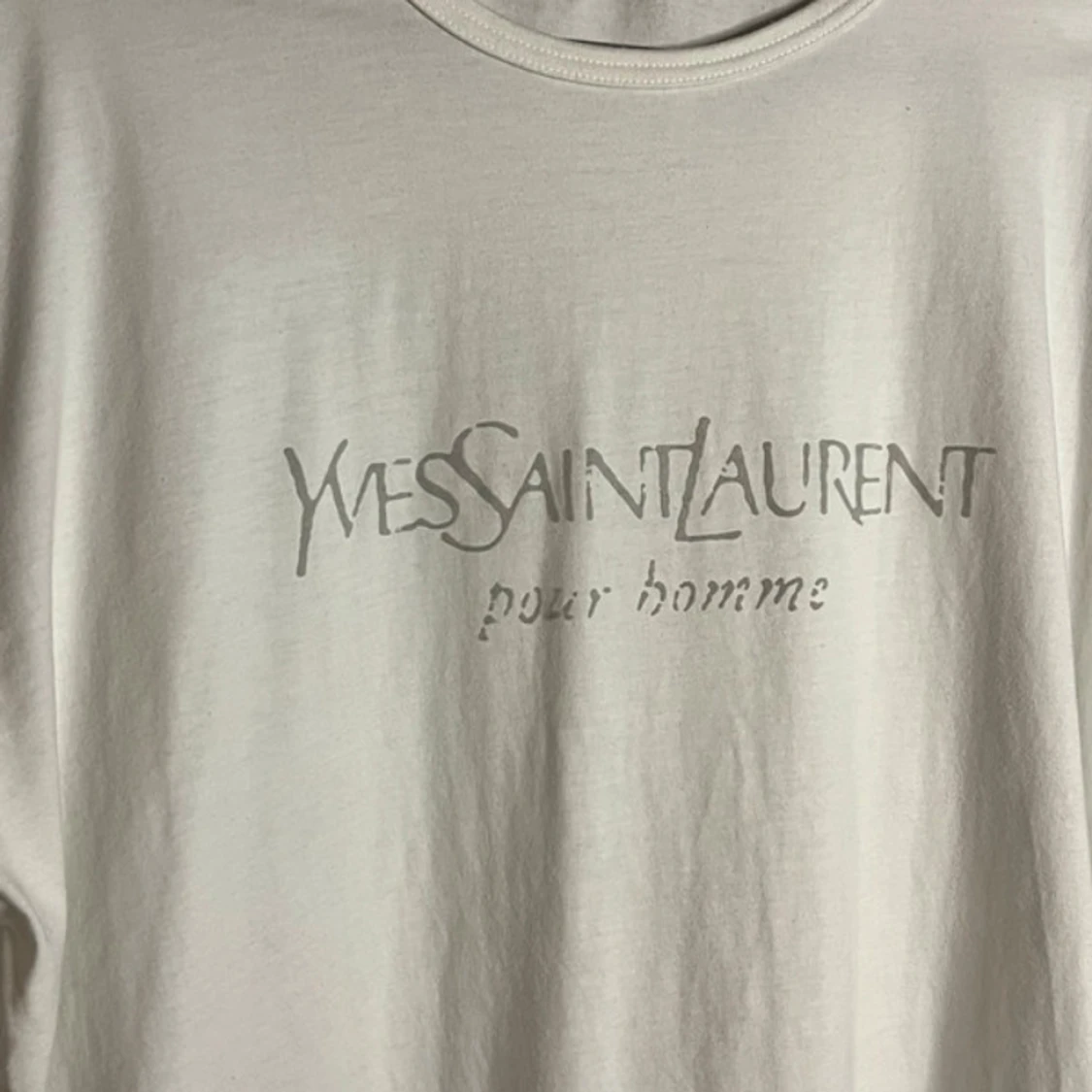  Yves Saint Laurent - 1