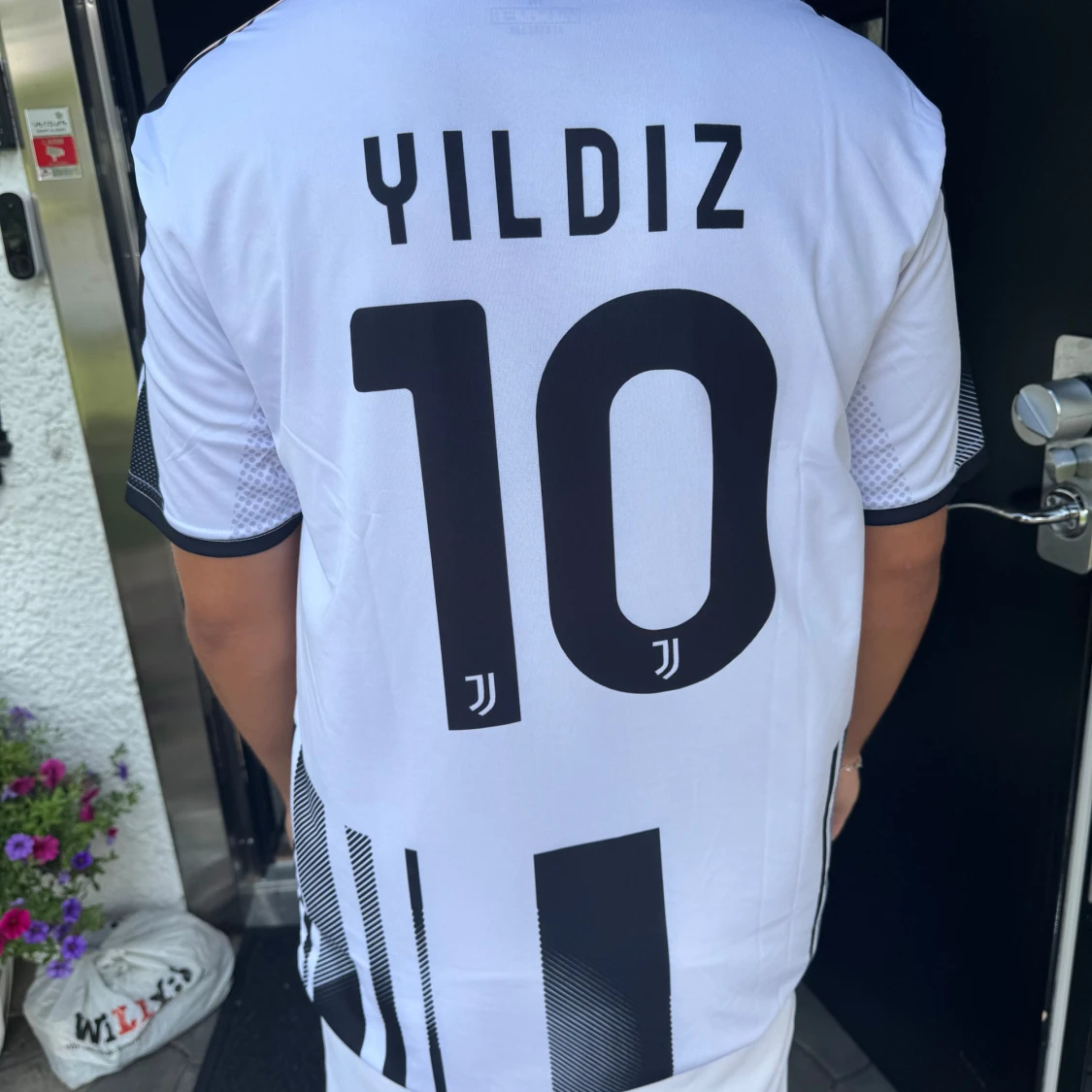 Juventus Yildiz 10 matchtröja Adidas M - 1
