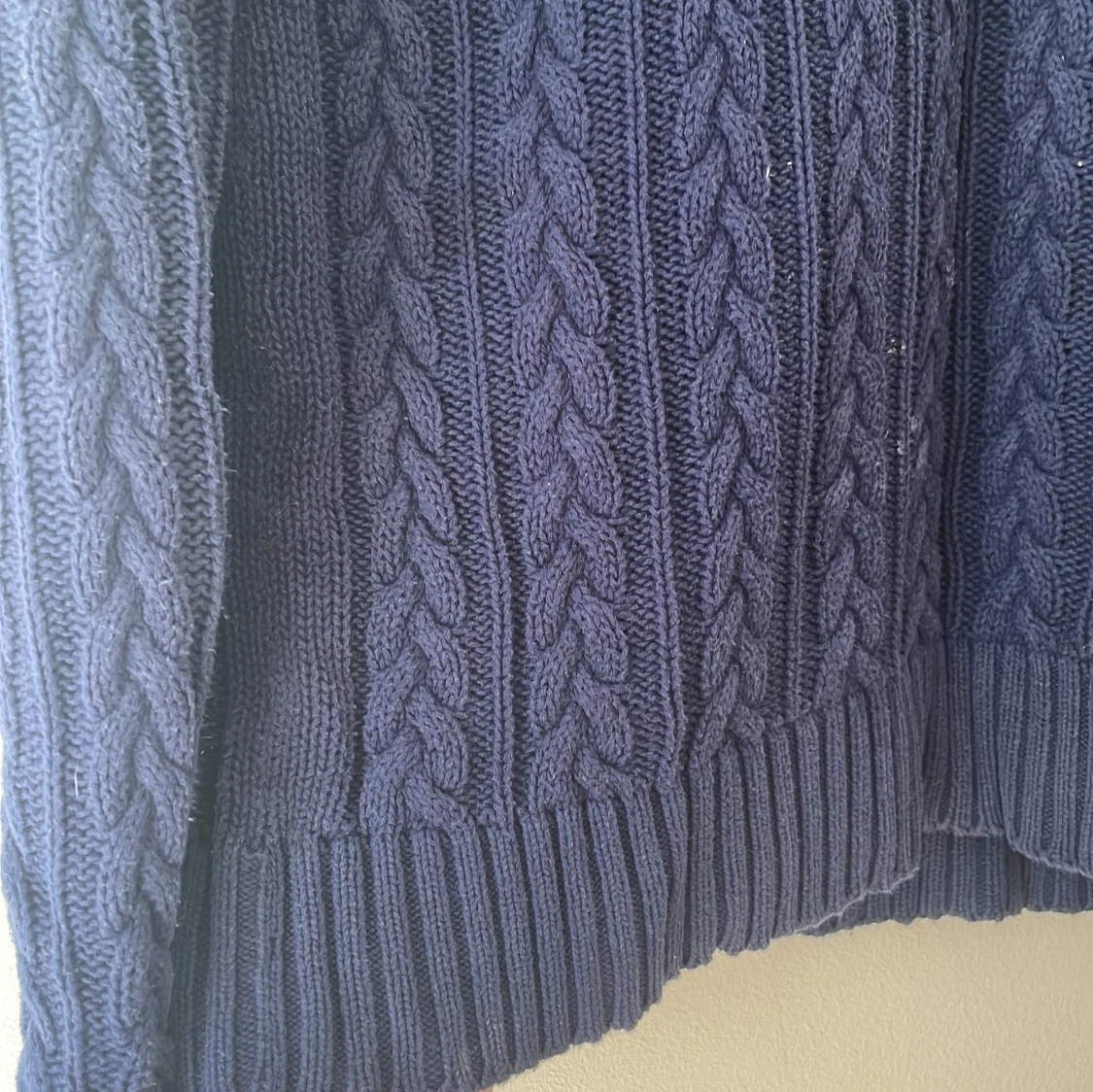 Mörkblå  tröja från  Bondelid😍 - 2