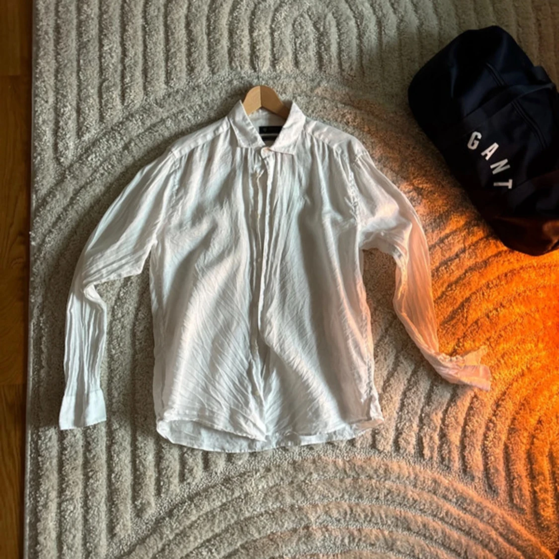 Vit linneskjorta från Riley slim fit