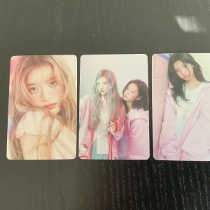 illit kort  på minju och Wonhee lomo card  - Illit kort på Wonhee och minju 3 st. Storlek 6x9. illit korten är från ill like you. Med freebias 15kr. Hämtas på plats. 