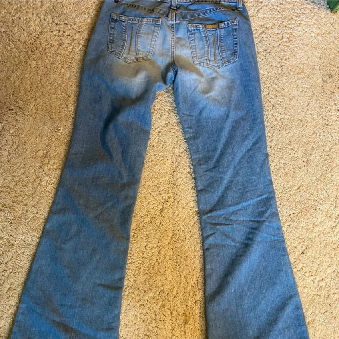 Lågmidjade bootcut jeans  - 2