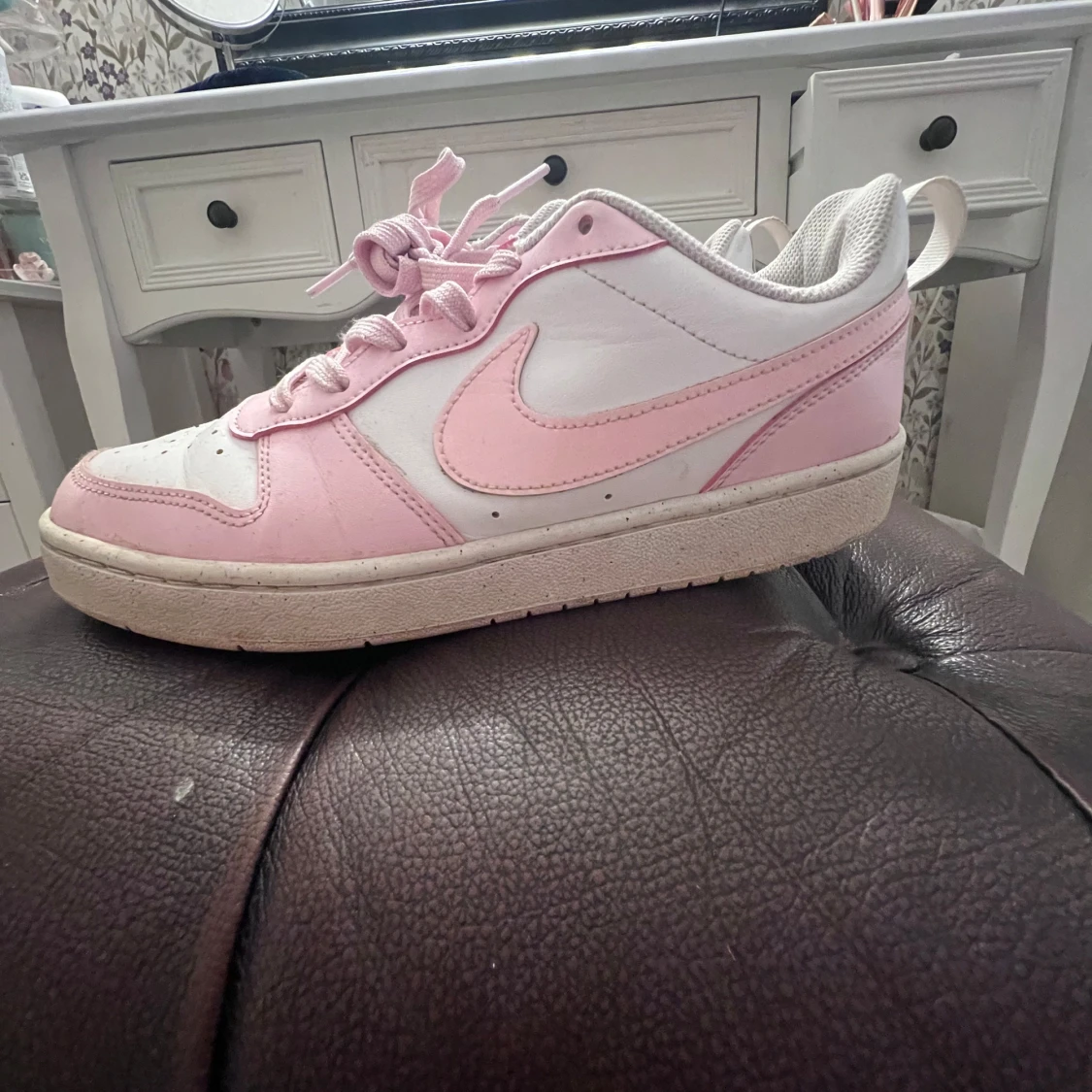 Rosa Nike Dunks