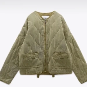 SÖKER DENNA JACKA - SÖKER JACKA 