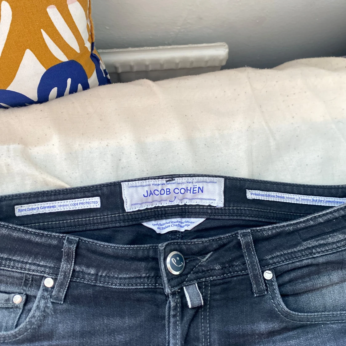 Svarta jeans från Jacob Cohën