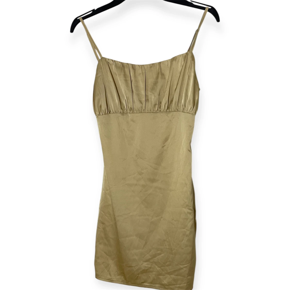 Gul kort klänning Missguided