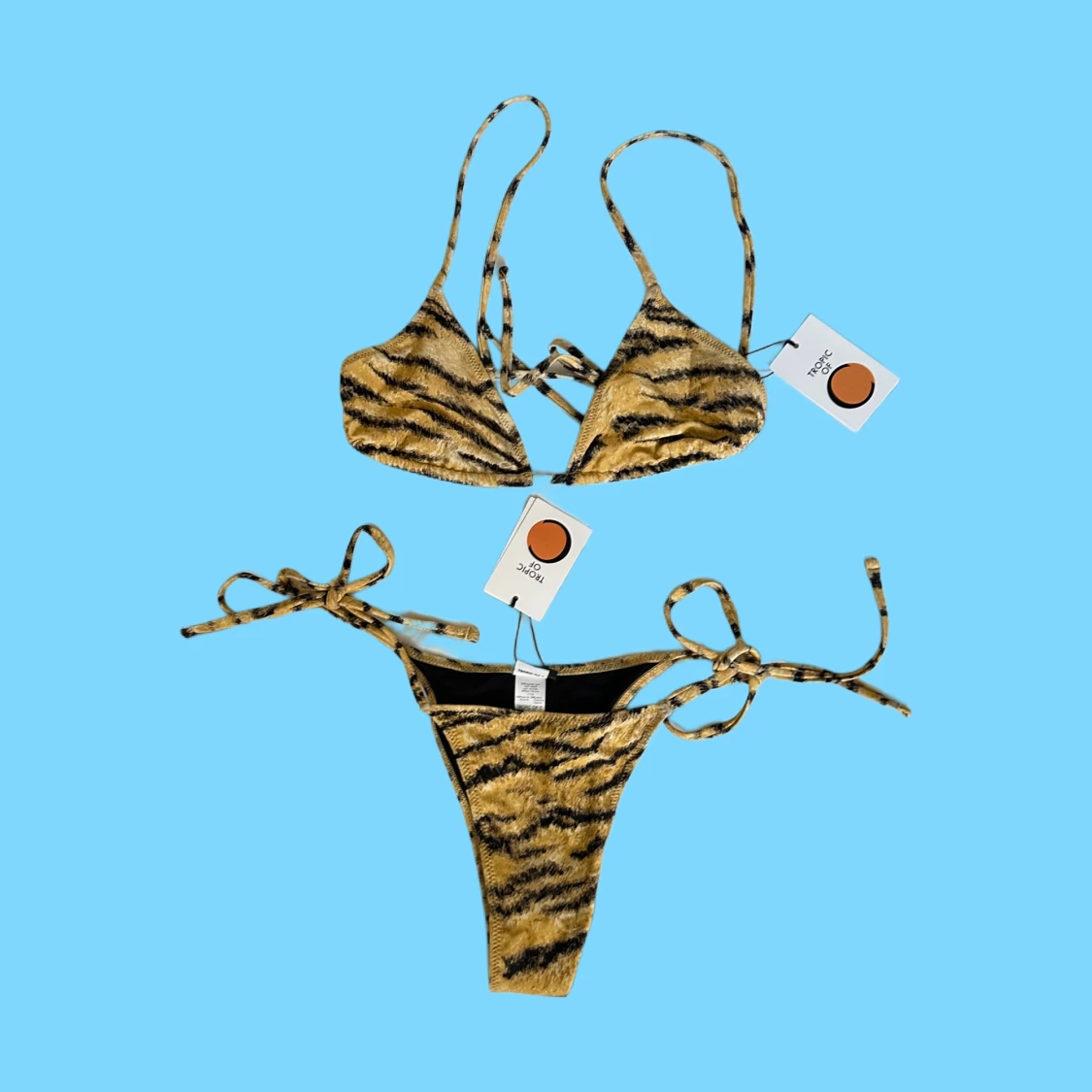 Tiger-mönstrad bikini från Tropic of C