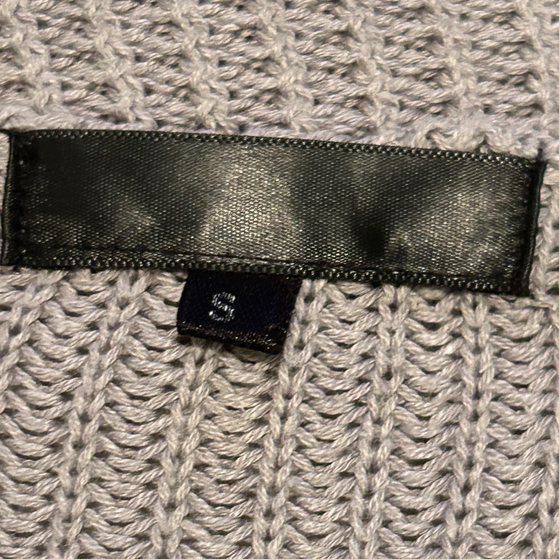 Ljusgrå stickad kofta  - 2