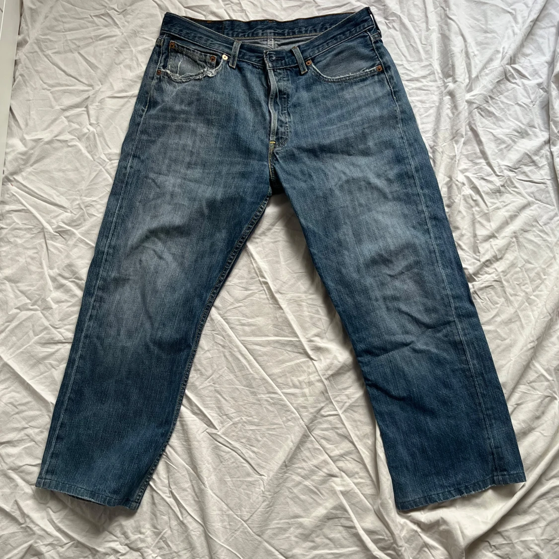 Levis 501 jeans