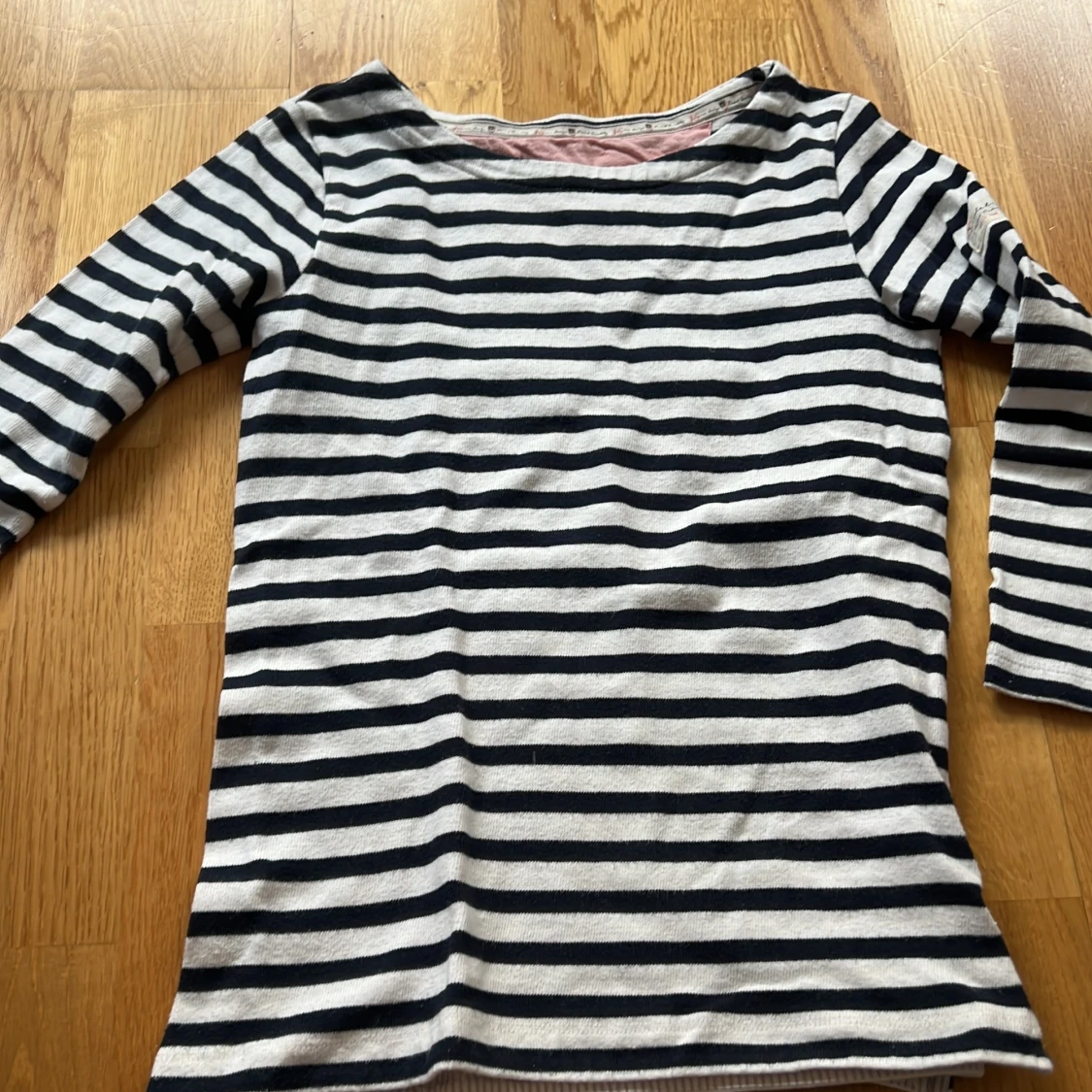 Randig tröja från Bondelid XS