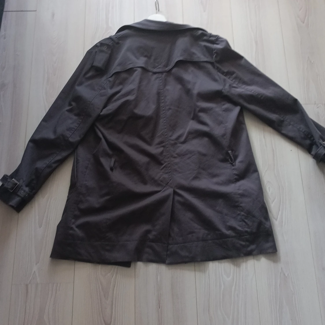 Svart trenchcoat från Batistini - 1