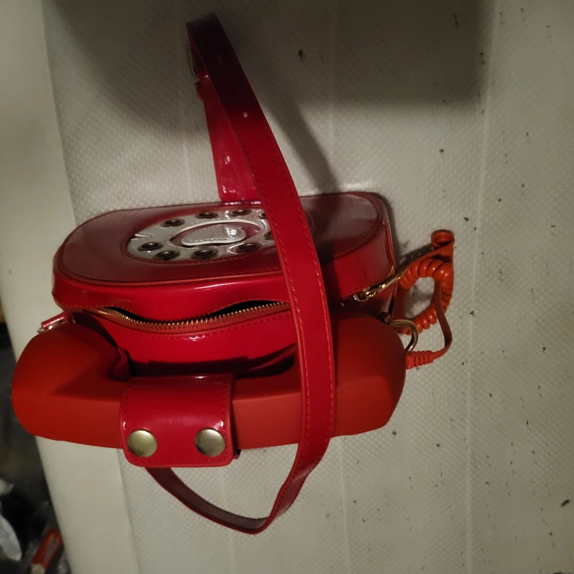 Röd telefonformad axelväska - 3