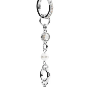 Snygga örhähgen - Helt nya Lulu earrings från Alva essentials. Jag råkade beställa 2 par så dom är helt ovanvända då jag har ett par andra egna. Nypris är 319❤️❤️