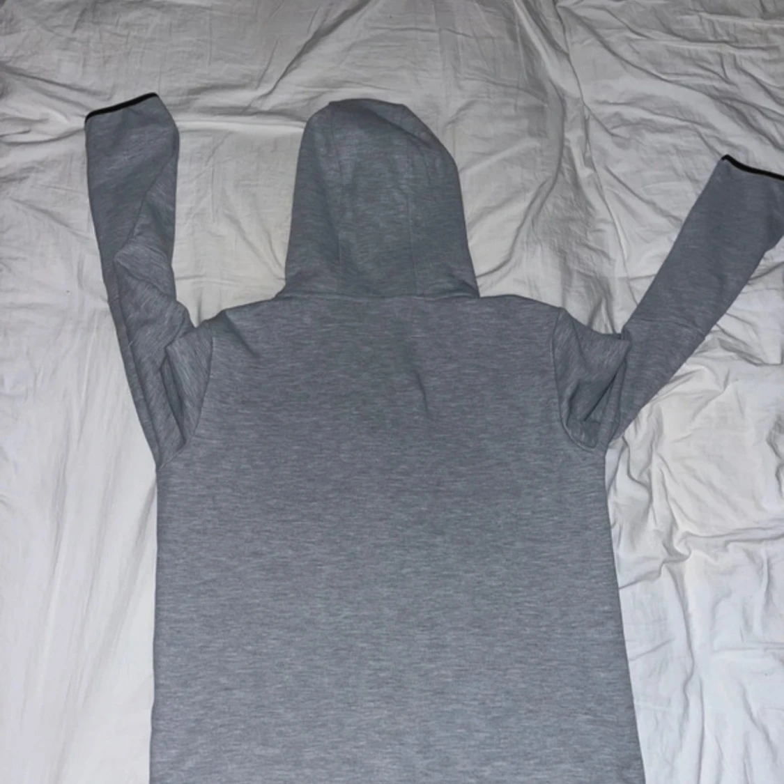 Ljusgrå hoodiejacka från Drytex - 3